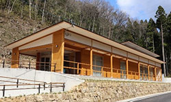 里山みらい館写真